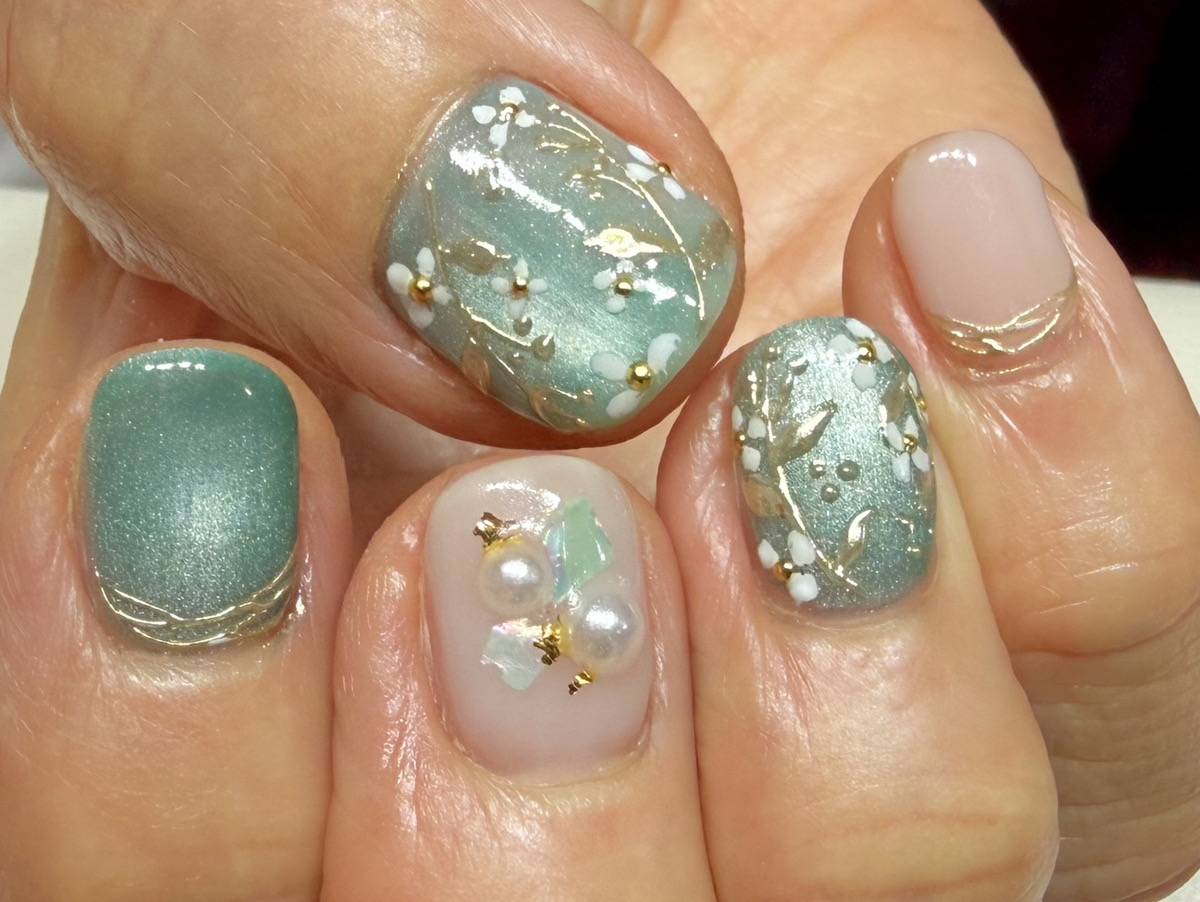 二子玉川ネイルサロン｜地爪に優しいジェルネイルならAPRIL